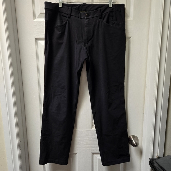 Lululemon ABC Classic-Fit Pant Black - Picture 2 of 6